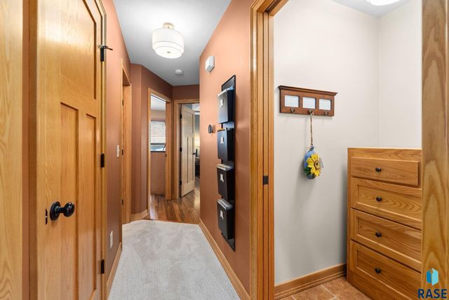 3601 E Madison St Street, Sioux Falls, SD 57103