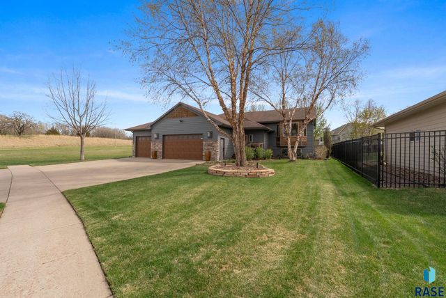 3601 E Madison St Street, Sioux Falls, SD 57103