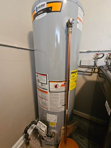 2214 Riverside Drive, Lake Station, IN 46405