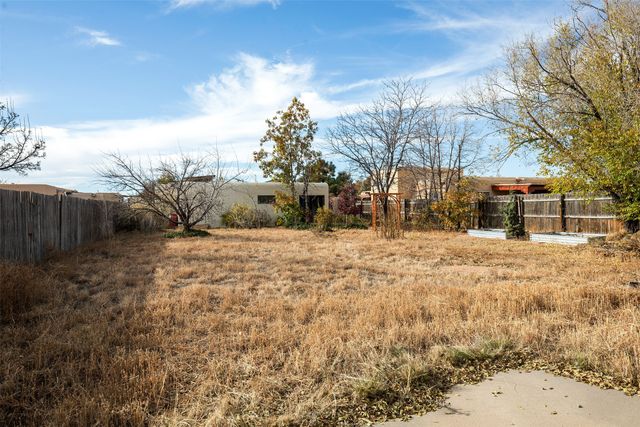 1225 Calle La Mirada, Santa Fe, NM 87507