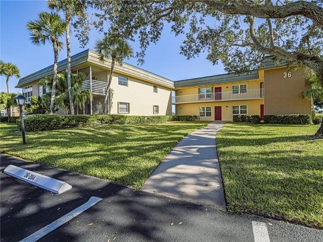 36 Vista Gardens Trail 103, Vero Beach, FL 32962