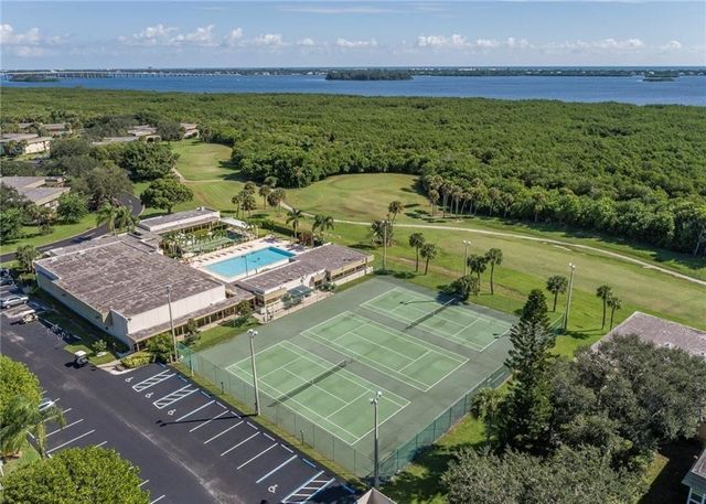 36 Vista Gardens Trail 103, Vero Beach, FL 32962