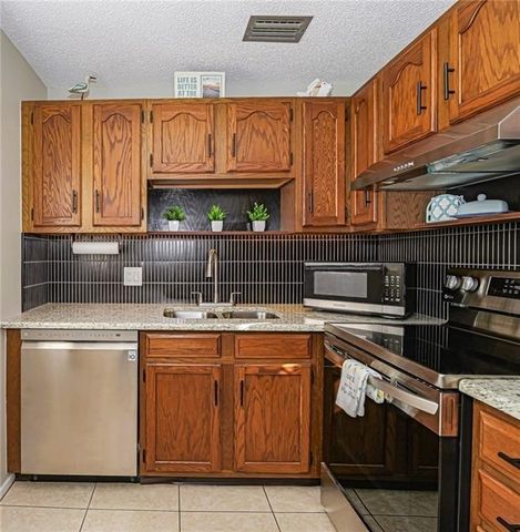 36 Vista Gardens Trail 103, Vero Beach, FL 32962