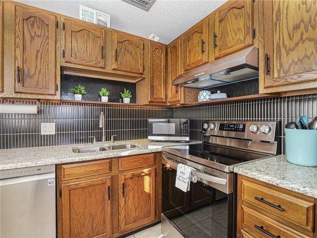 36 Vista Gardens Trail 103, Vero Beach, FL 32962