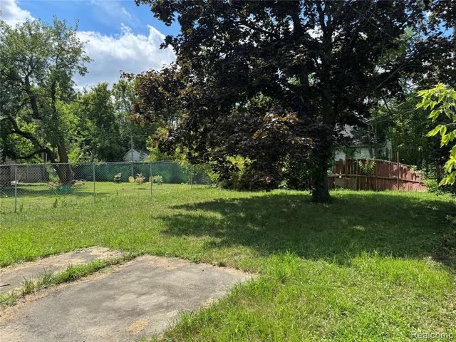 8103 Fielding Street, Detroit, MI 48228