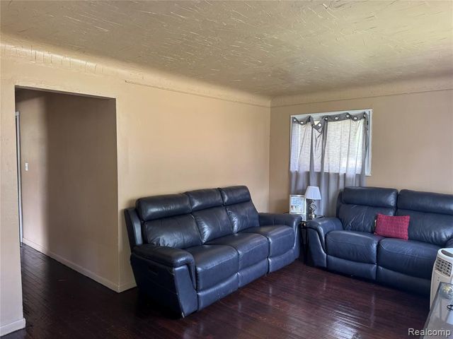 8103 Fielding Street, Detroit, MI 48228