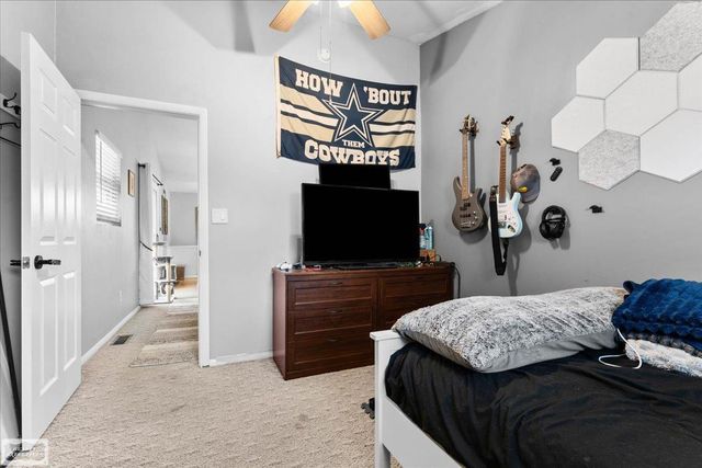 22508 Raymond Court, St Clair Shores, MI 48082