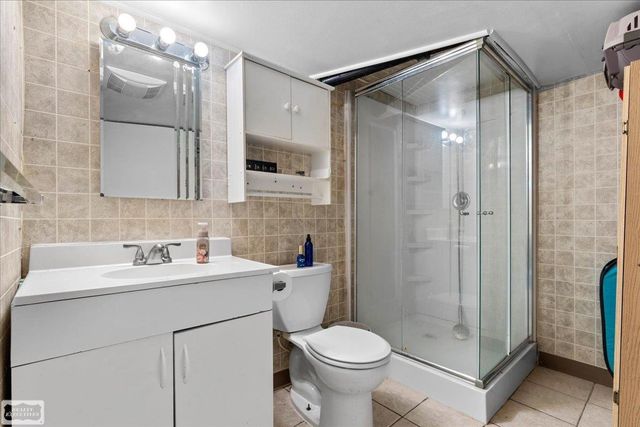 22508 Raymond Court, St Clair Shores, MI 48082