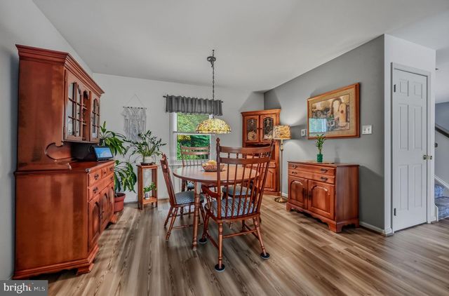 15 GLOUCESTER CT, Newark, DE 19702