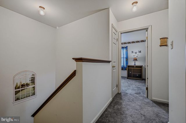 15 GLOUCESTER CT, Newark, DE 19702