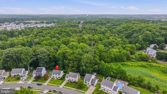 15 GLOUCESTER CT, Newark, DE 19702