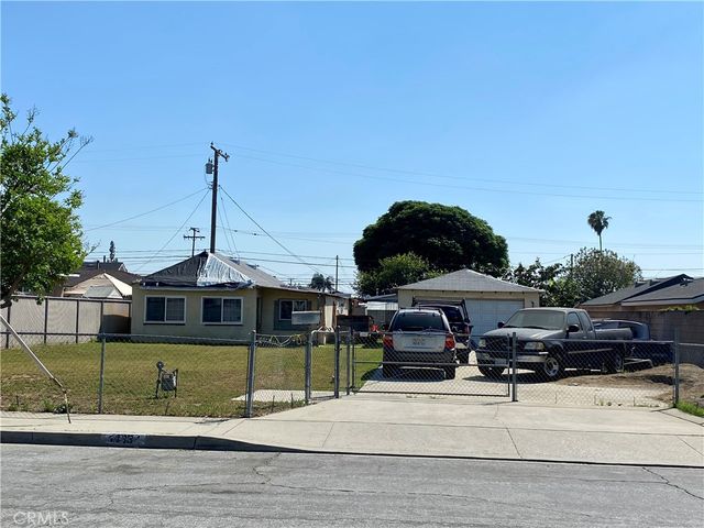 14334 Gates, Baldwin Park, CA 91706