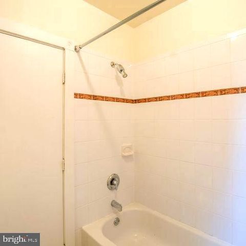 5012 WALNUT ST, Philadelphia, PA 19139