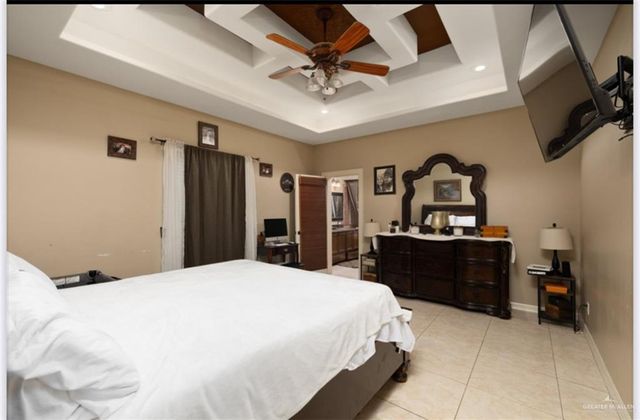 1336 Loretta Lynn Drive, Edinburg, TX 78541