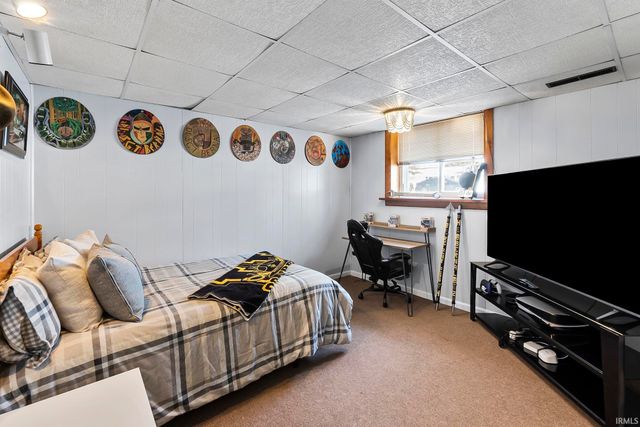 9040 E North Circle Drive, Churubusco, IN 46723