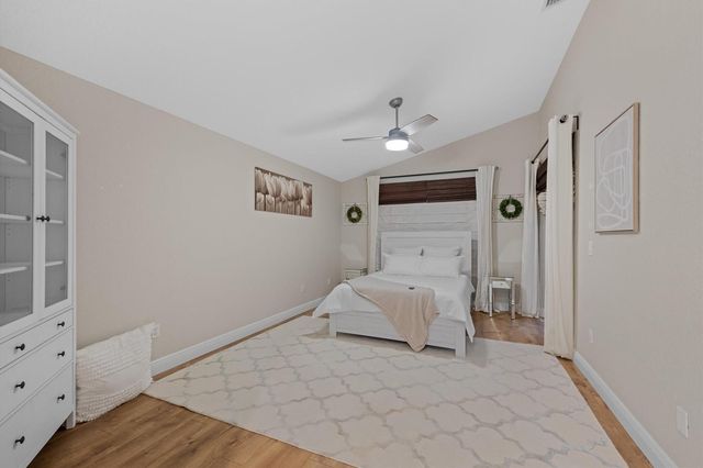 4221 Bluff Harbor Way, Wellington, FL 33449