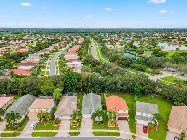 4221 Bluff Harbor Way, Wellington, FL 33449