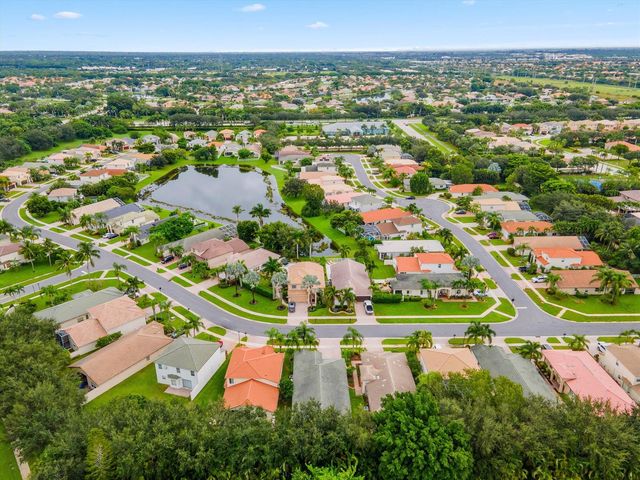 4221 Bluff Harbor Way, Wellington, FL 33449