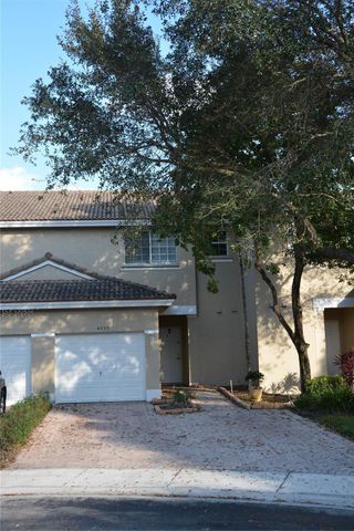 4030 NW 90th Way, Sunrise, FL 33351
