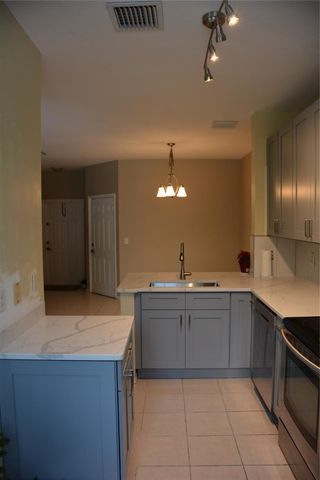 4030 NW 90th Way, Sunrise, FL 33351