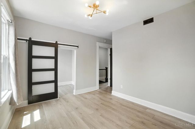 912 Livingston Street, Cincinnati, OH 45214