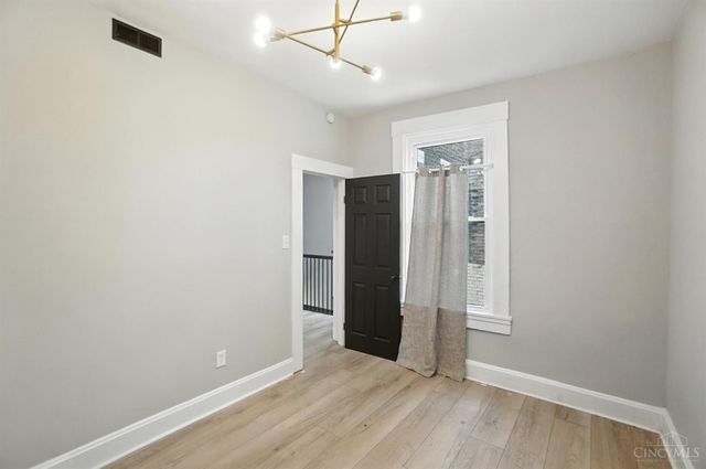 912 Livingston Street, Cincinnati, OH 45214