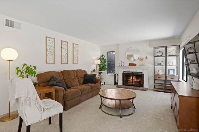 14725 Fieldview Way, Poway, CA 92064