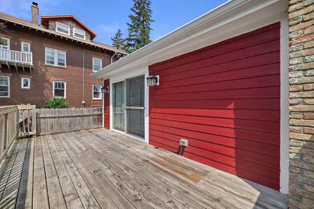 513 61st STREET, Kenosha, WI 53143
