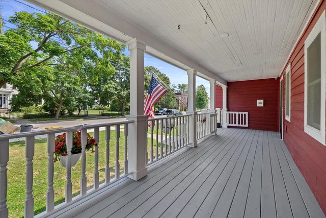 513 61st STREET, Kenosha, WI 53143