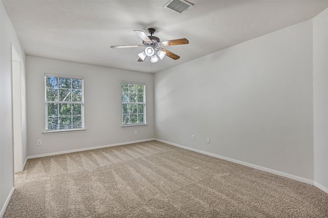 800 W Lake Circle, Friendswood, TX 77546