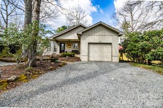 117 Hickory Lane, Newland, NC 28657