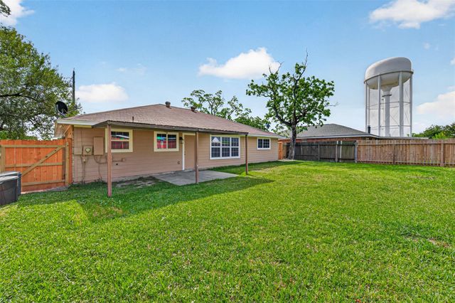 1327 Padstow Lane, Channelview, TX 77530