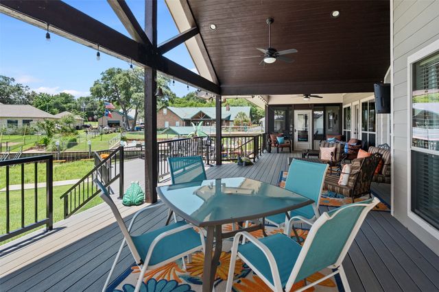 159 Seaside Drive, Gun Barrel City, TX 75156