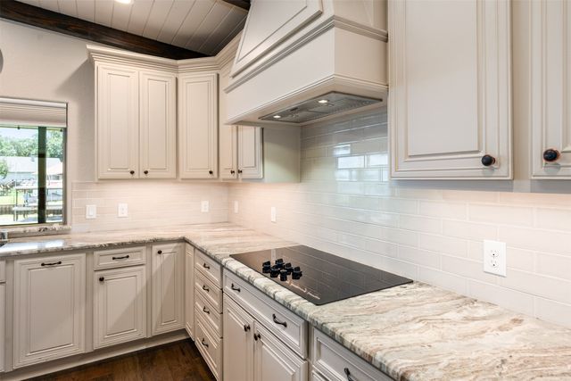 159 Seaside Drive, Gun Barrel City, TX 75156