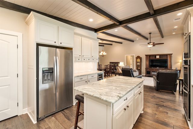 159 Seaside Drive, Gun Barrel City, TX 75156