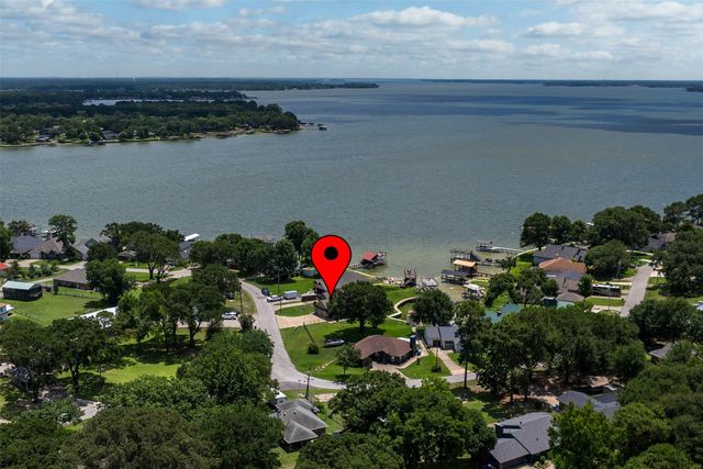 159 Seaside Drive, Gun Barrel City, TX 75156