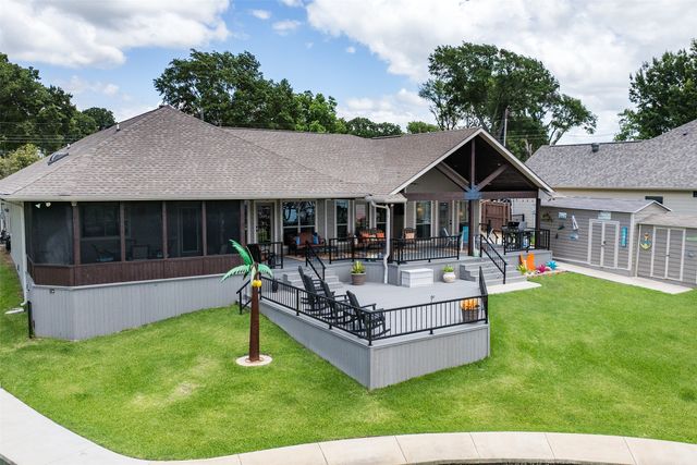 159 Seaside Drive, Gun Barrel City, TX 75156