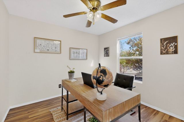 7609 Prairie Falcon Avenue NW, Albuquerque, NM 87114