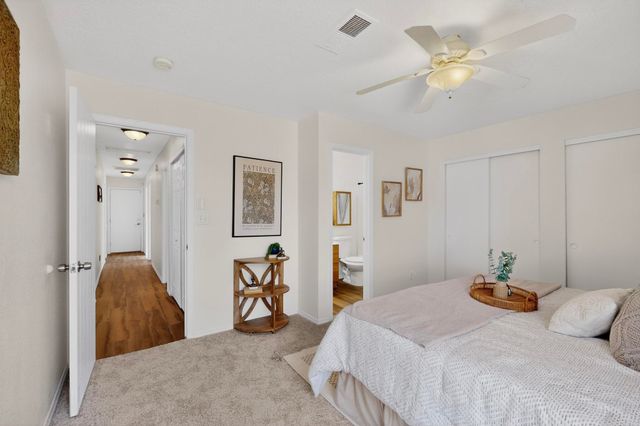 7609 Prairie Falcon Avenue NW, Albuquerque, NM 87114