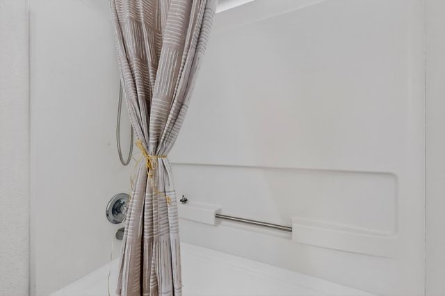 7609 Prairie Falcon Avenue NW, Albuquerque, NM 87114