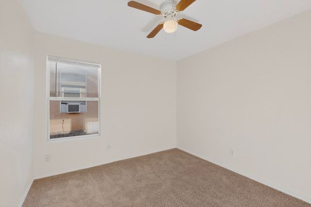 7609 Prairie Falcon Avenue NW, Albuquerque, NM 87114