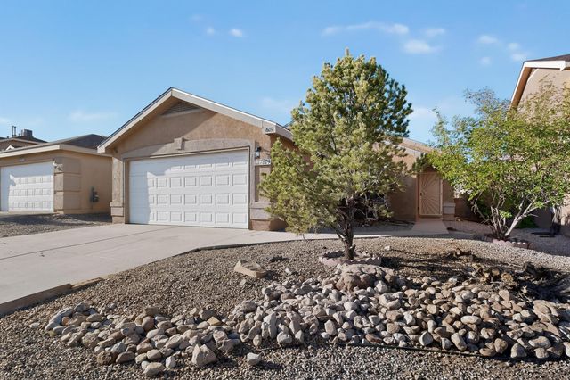 7609 Prairie Falcon Avenue NW, Albuquerque, NM 87114