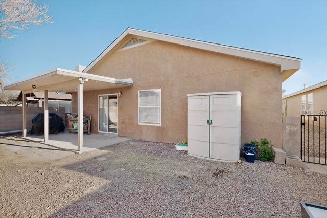 7609 Prairie Falcon Avenue NW, Albuquerque, NM 87114