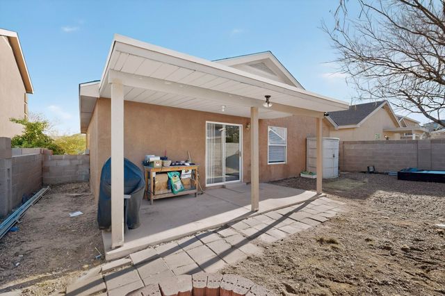 7609 Prairie Falcon Avenue NW, Albuquerque, NM 87114