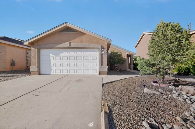 7609 Prairie Falcon Avenue NW, Albuquerque, NM 87114