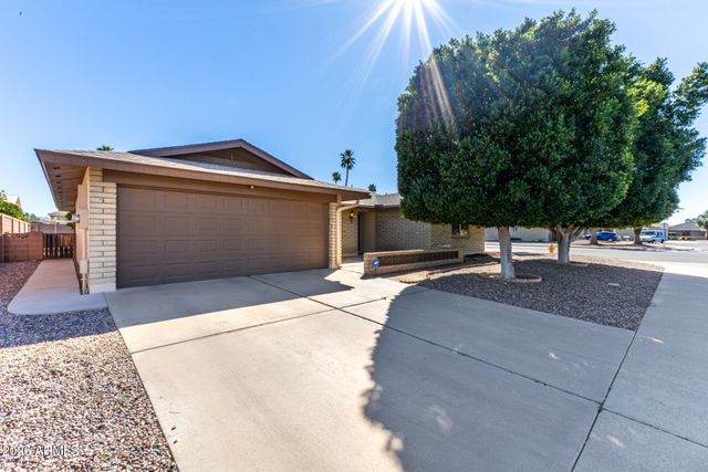 719 S PENROSE Circle, Mesa, AZ 85206