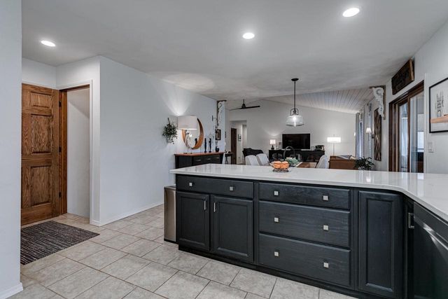 30 WEATHERSTONE DRIVE, Appleton, WI 54914