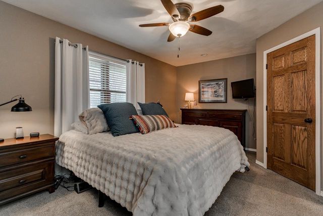 30 WEATHERSTONE DRIVE, Appleton, WI 54914