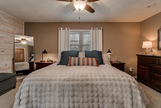 30 WEATHERSTONE DRIVE, Appleton, WI 54914