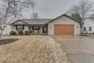 30 WEATHERSTONE DRIVE, Appleton, WI 54914